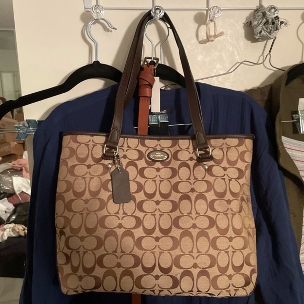 Coach Signature 36375